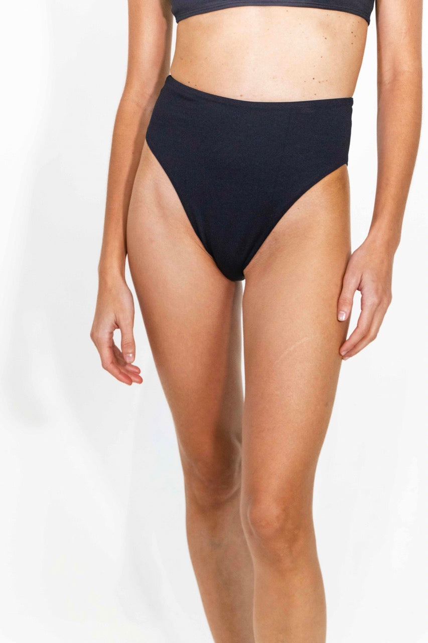 Calcinha Hot Pant Preto Lunar