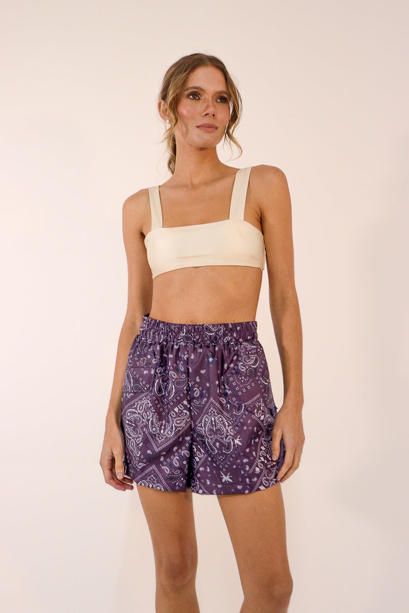 Short Paisley Raisin