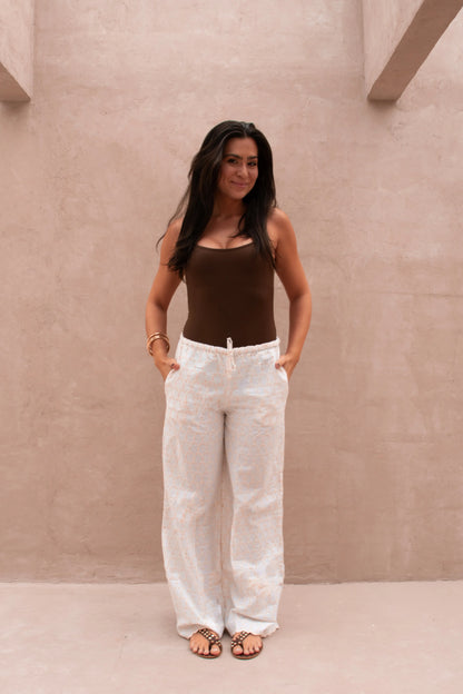 Calça Comfy Laise Off White