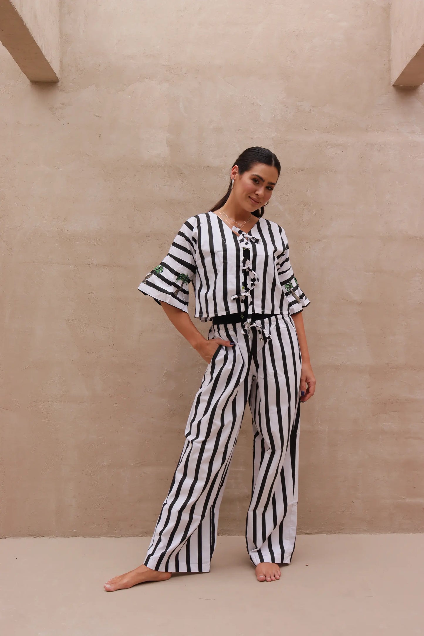 Calça Comfy Listras Preto e Branco