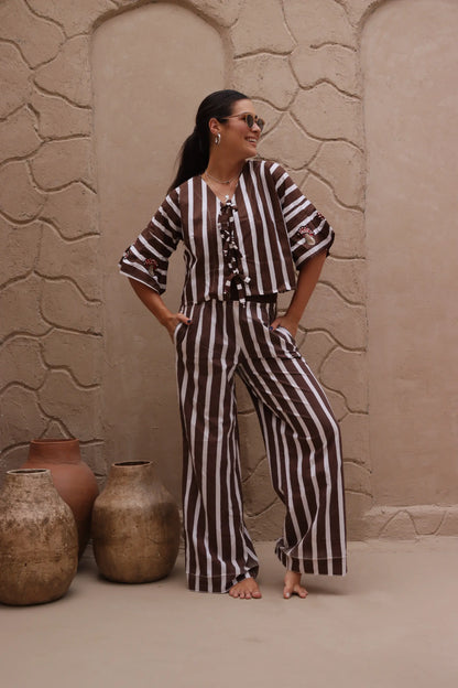 Calça Comfy Listras Marrom