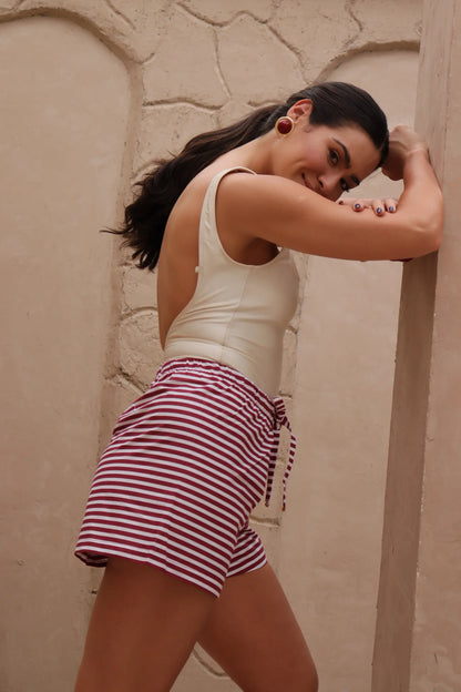 Short Comfy Listras Vinho