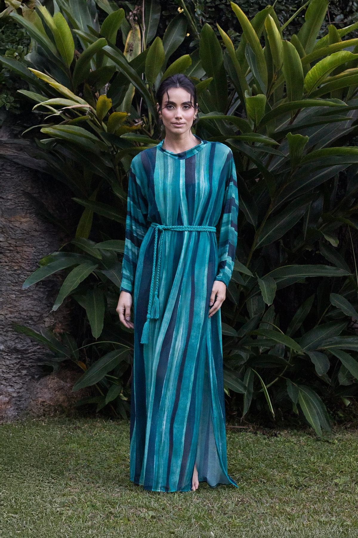 Vestido Manga Tule Voyage Ondas